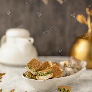 Noga with Cream & Lotus